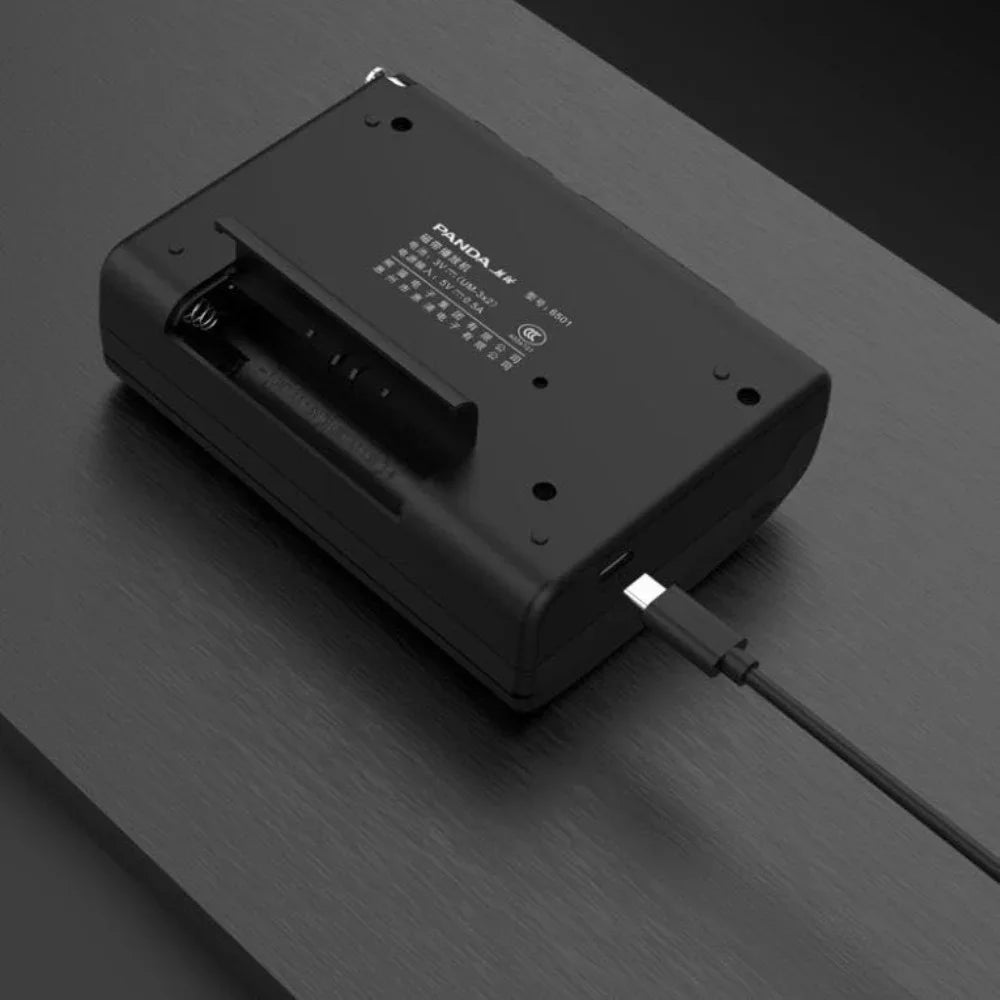 "Retro Walkman - Cassette Music Hero! šµ"